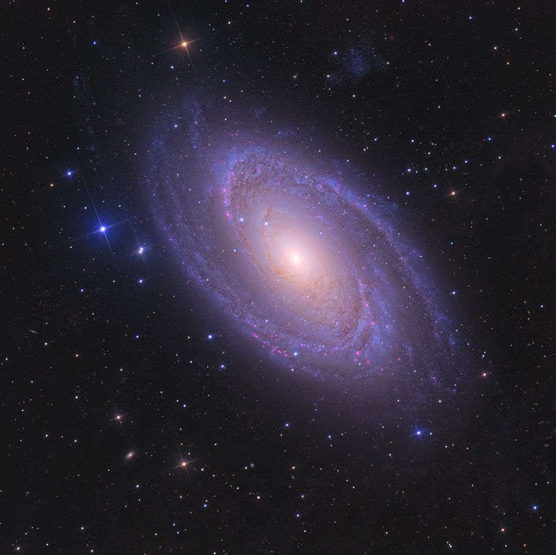 m81-bode_galaxy-ken_crawford